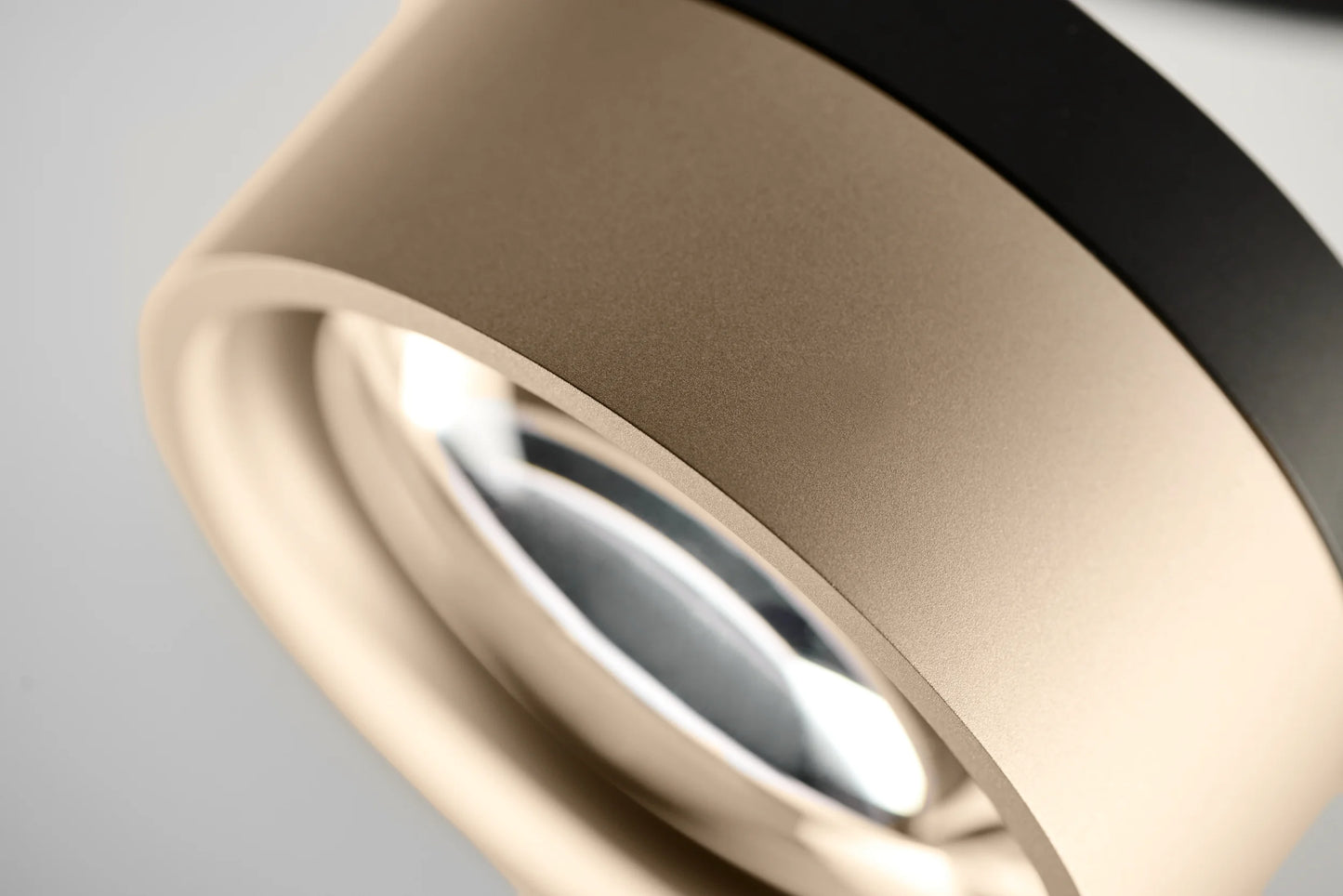 Blade C1 - LightPoint x Studio F.A Porsche Design - Luxilight
