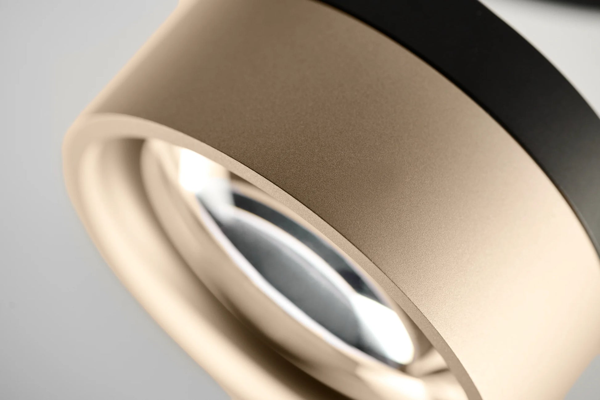 Blade C1 - LightPoint x Studio F.A Porsche Design - Luxilight